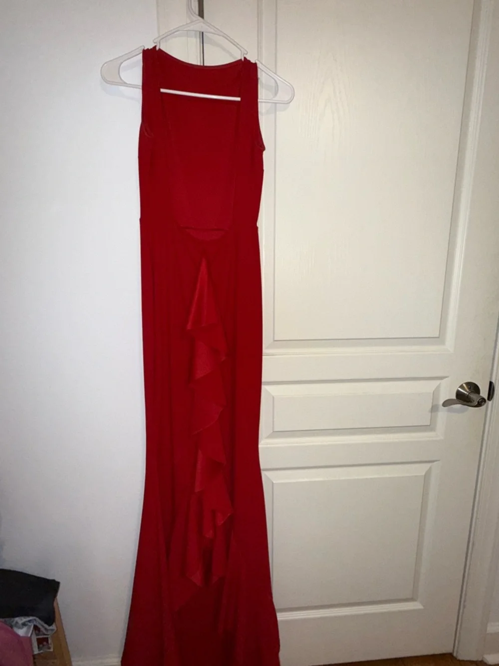 WINDSOR RED RUFFLE FORMAL DRESS - Picture 4 of 5